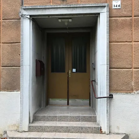 Apartment Center